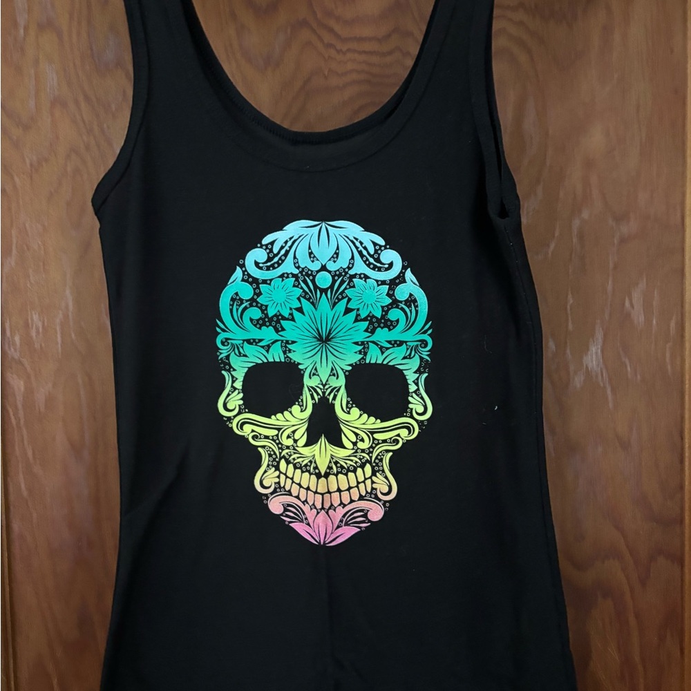 Black Skull Graphic Tank Top